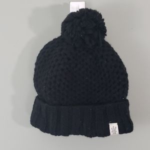 Nirvana Designs merino wool beanie with pom